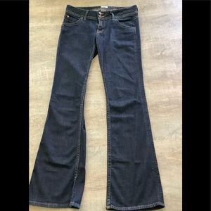 I am selling one pear of genes that is HUDSON